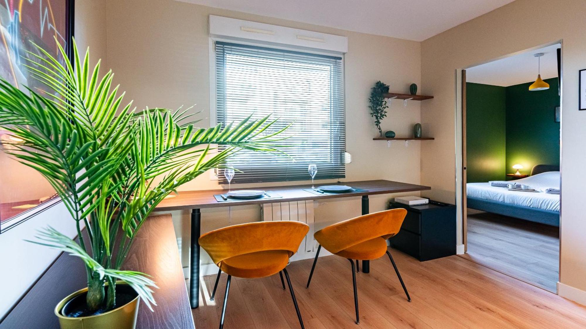 דיז'ון Le California 70 - Suite Detente - Free Parking מראה חיצוני תמונה